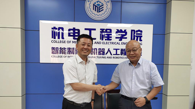 CNBM Anyang Machinery and Shaanxi University of Science and Technology are conducting school enterprise cooperation and  communication activities